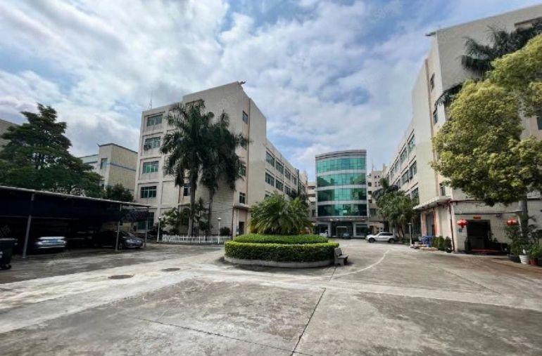 观澜樟坑径原房东8000平厂房仓库出租 园区形象好空地大