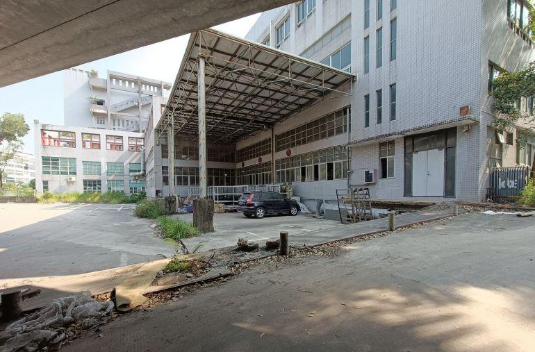 900平起大浪地铁口工业园11万平丙二类高标仓库厂房办公出租