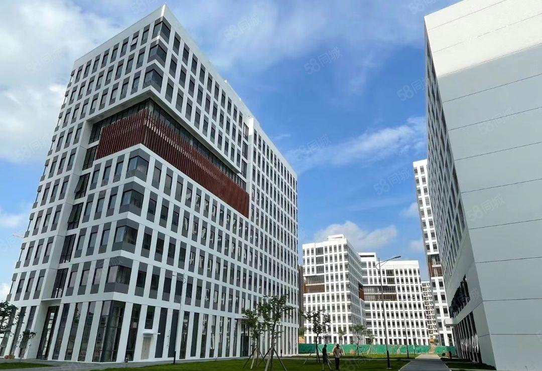 龙澜大道全新厂房，整栋面积26325平，可分租单层1789平