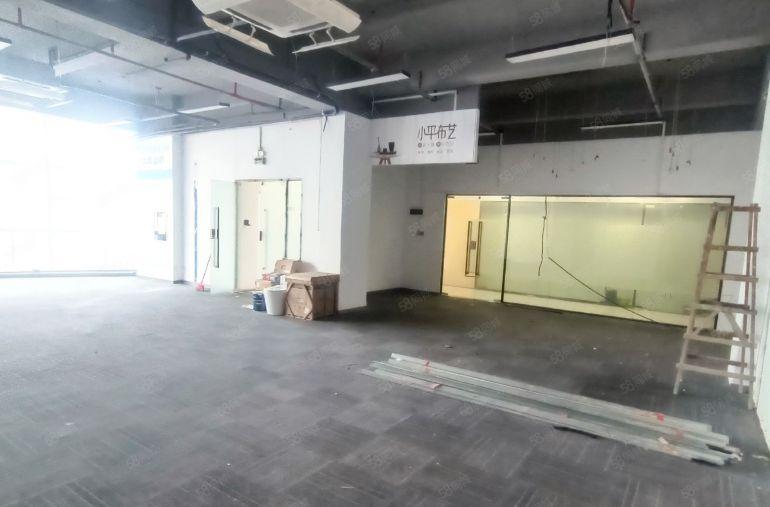 龙华油松精装修厂房300平米出租 采光好 落地窗