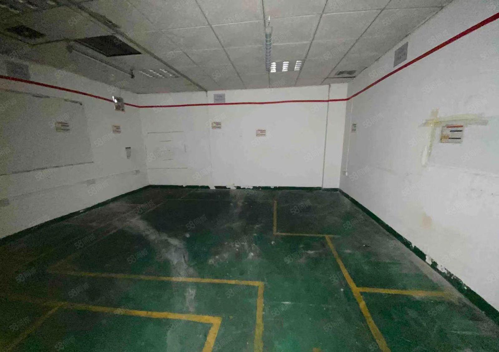 龙华大浪嘉安达大厦旁475平厂房出租