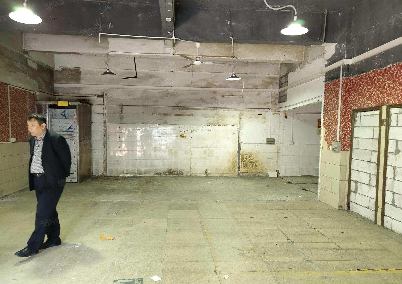 油松天汇大厦附近新出一楼厂房出租180平方进出车方便