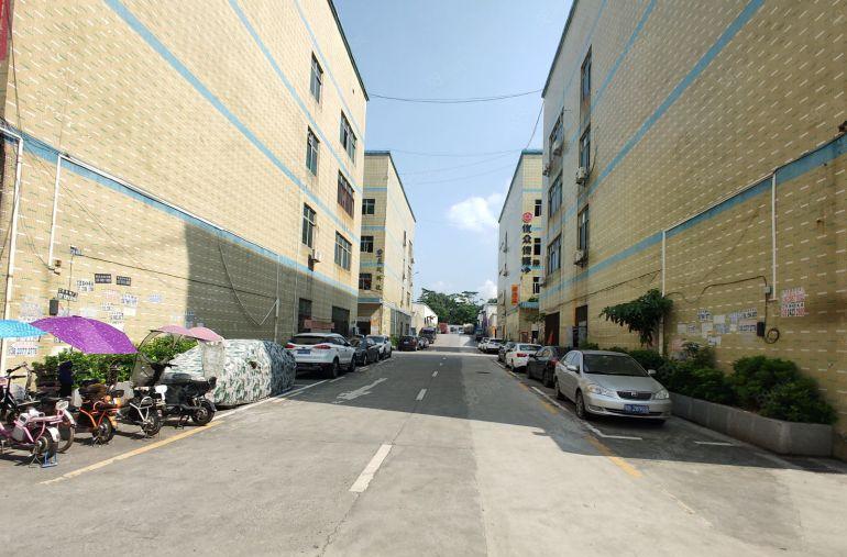 龙华油松楼上2000平方洁净车间工业园 库房 小型厂房