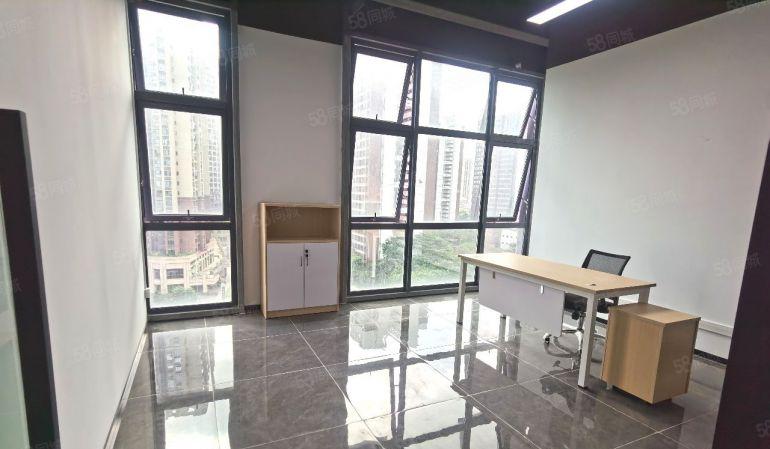 龙华民治地铁口原房东2000平直租，公摊小，带装修100起租