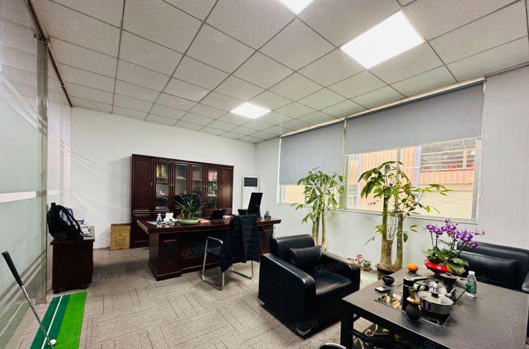 精装修大浪原房东1300平厂房出租！形象好空地大好招工！