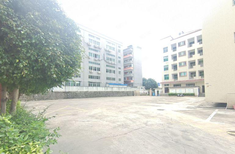 龙华大浪厂房出租，原房东独门独院4层8000平宿舍2000平