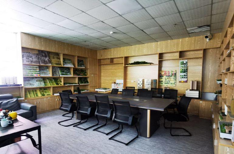 龙华大浪原房东红本现成装修科技园整层2050平办公室厂房出租