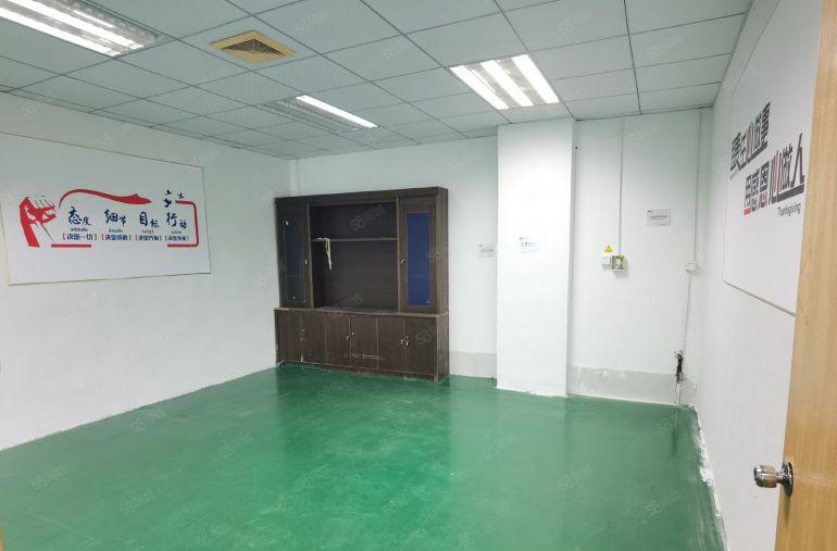 观澜库坑同富裕精装修厂房出租800平方，带无尘车间拎包入驻！