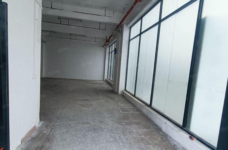 龙华油松新出带装修厂房一楼310平 带卸货平台