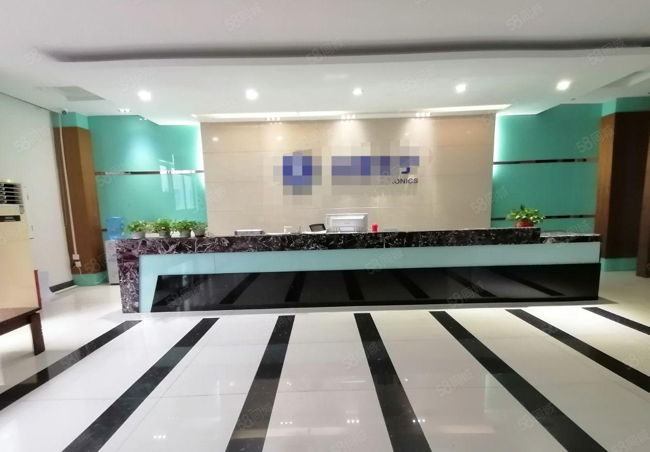 观澜松元新出原房东楼上一整层1780平带办公室装修厂房出租。