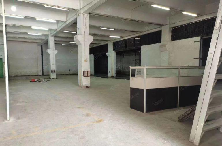龙华龙大高速口原房东一楼650平仓库出租进车方便停车免费