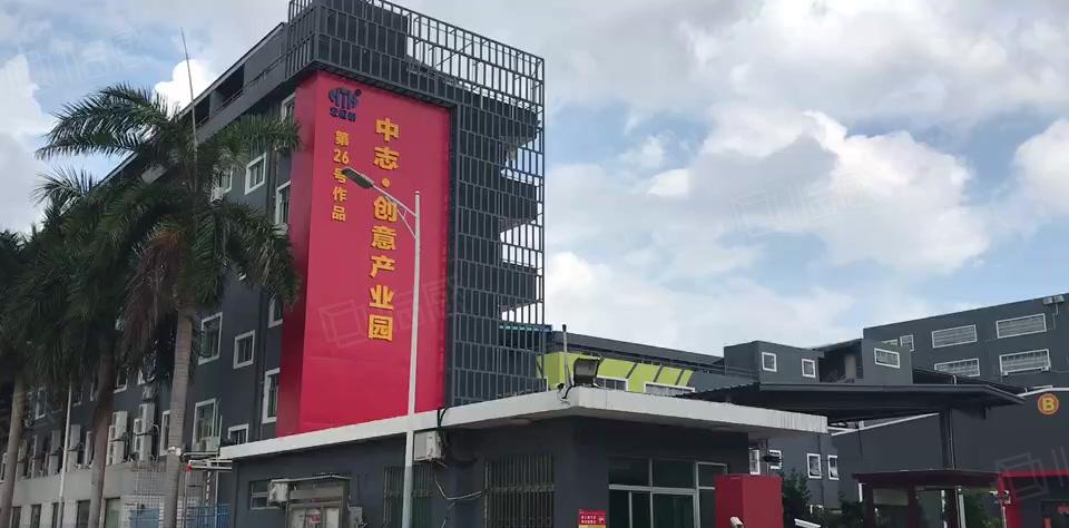 深圳观澜1000平米楼顶钢结构厂房直租，带电梯便宜出租