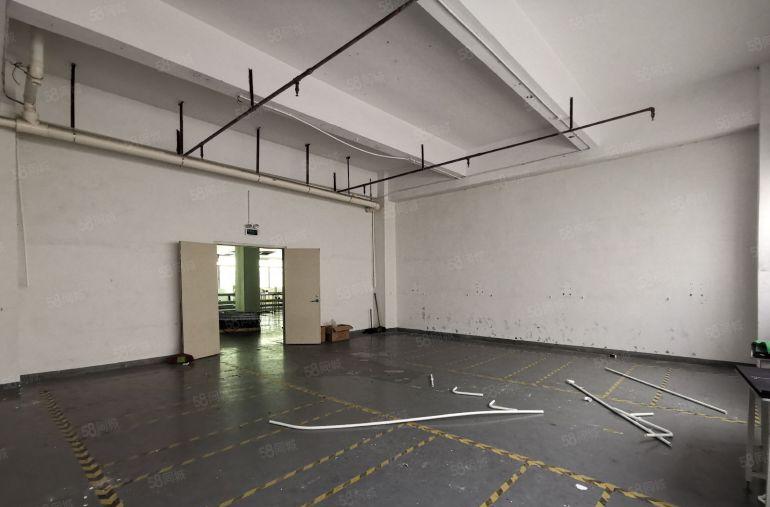 500平起租龙华大浪整层精装2680平出租合适电商仓库制造业