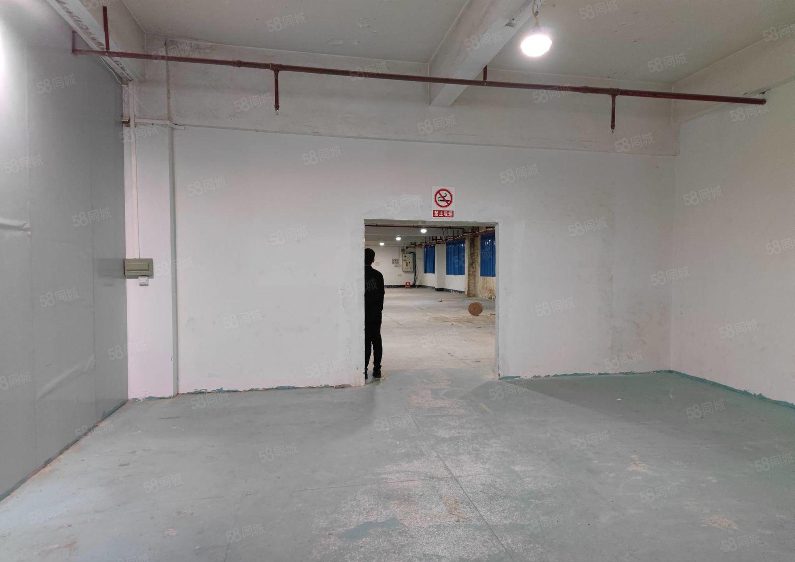 大浪英泰工业区附近新出楼上800平工业厂房出租