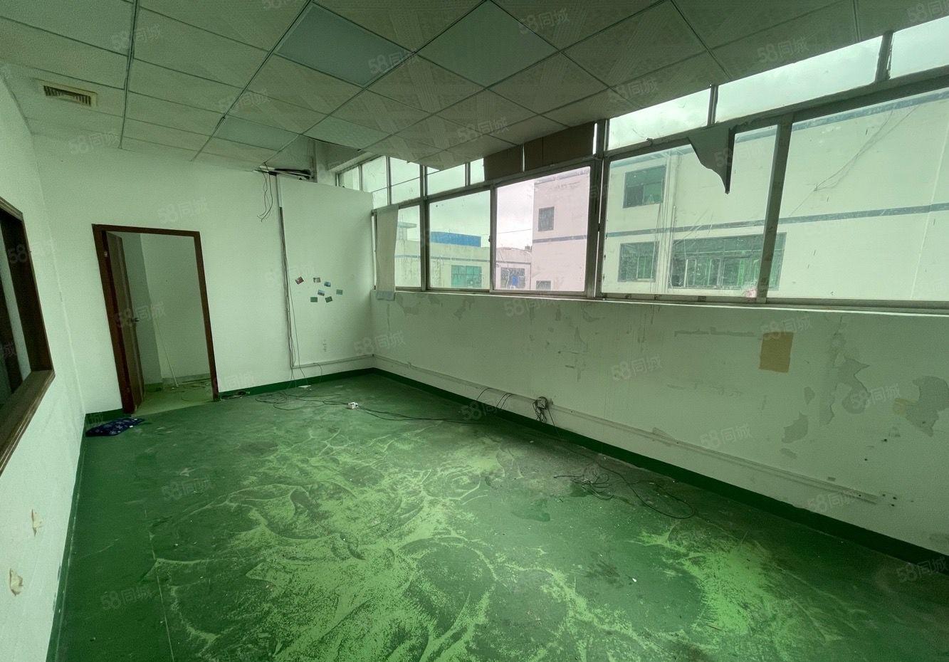 龙华观澜富民地铁口3楼700平带装修厂房出租原房东没公摊