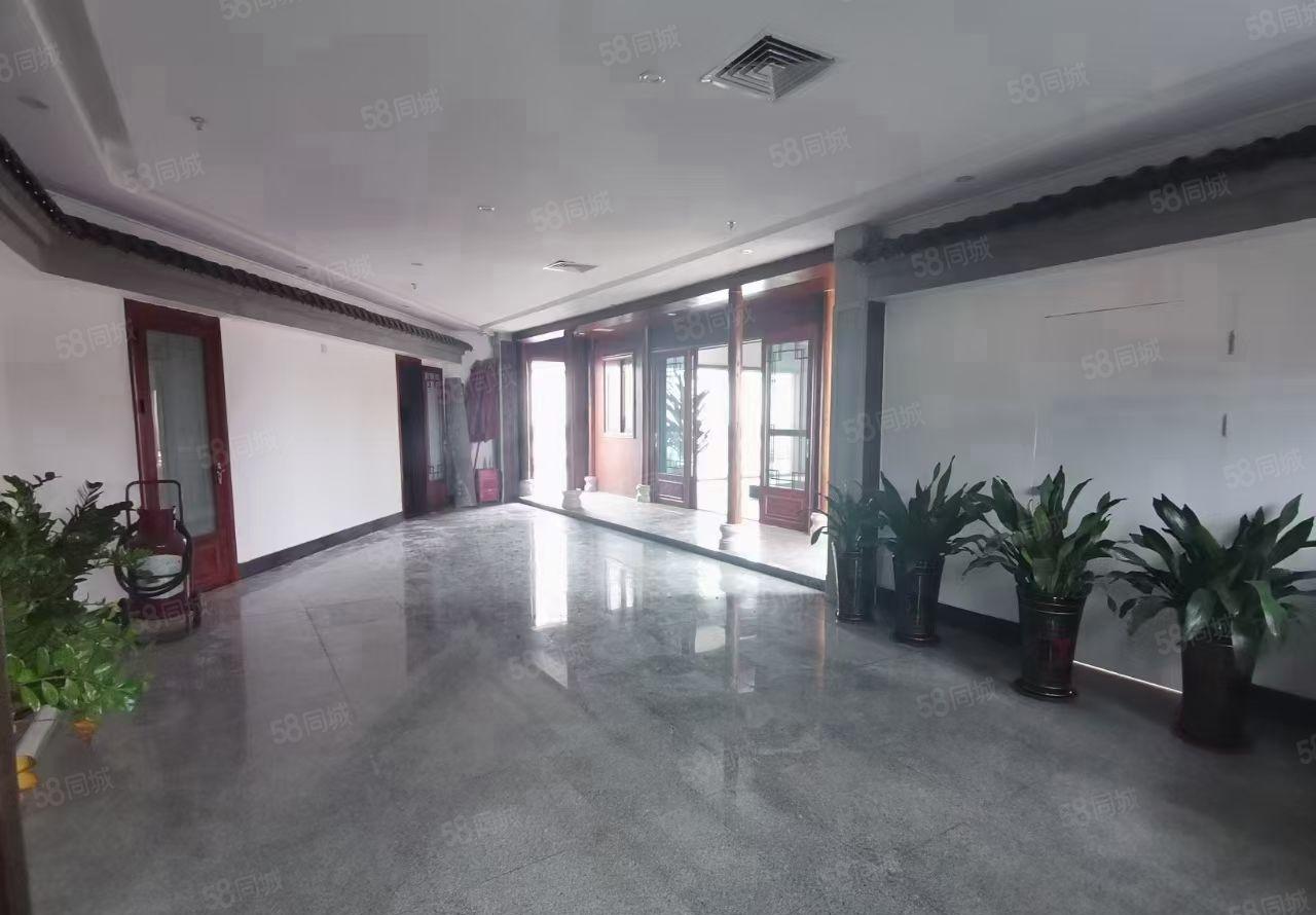 上芬地铁口，整层面积1200平，独栋总3层，停车方便