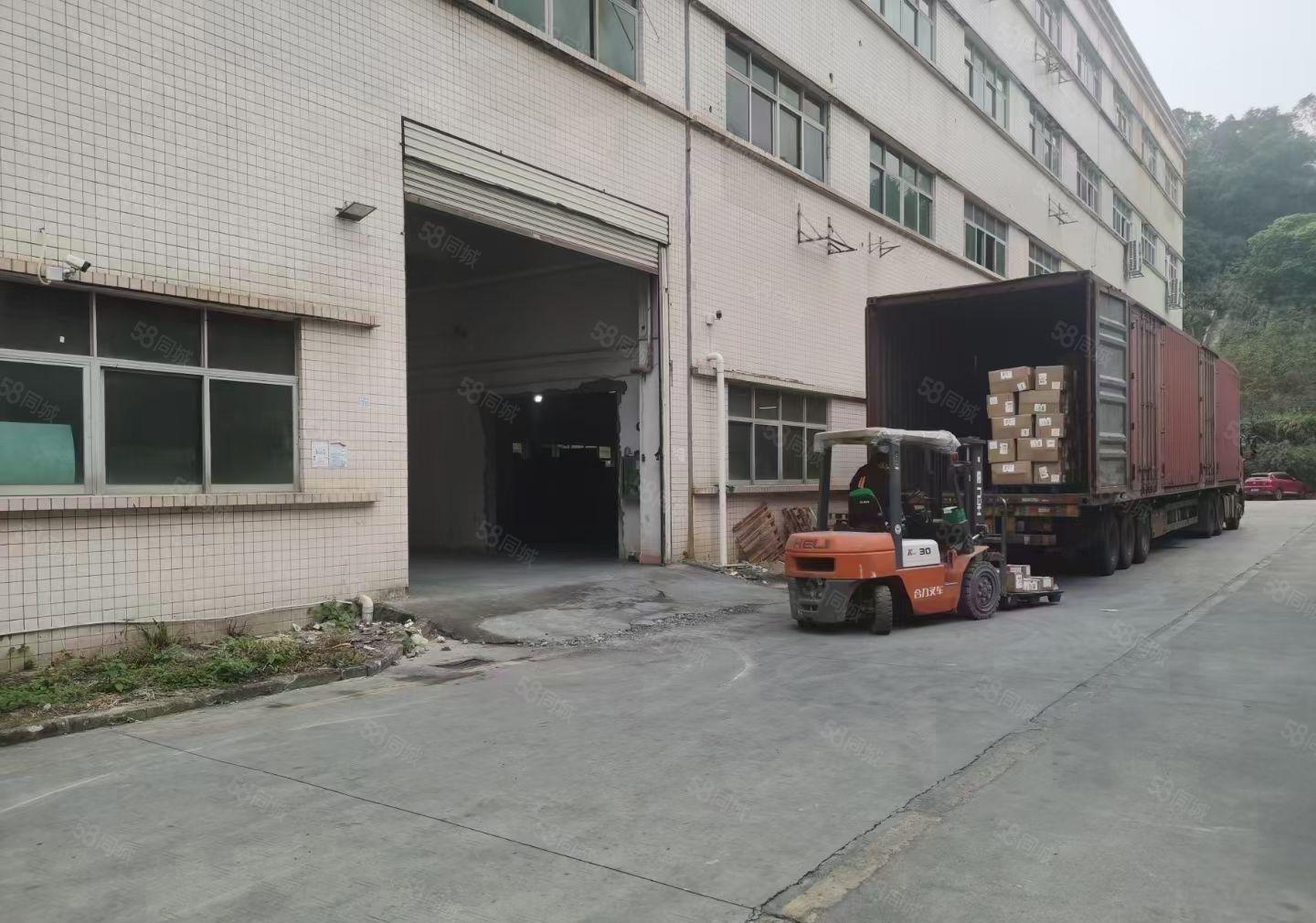 茜坑地铁口新出一楼1600平方招租