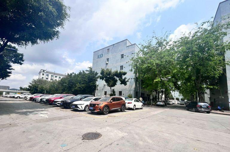 龙华清湖花园式红本1400平电商仓库厂房出租