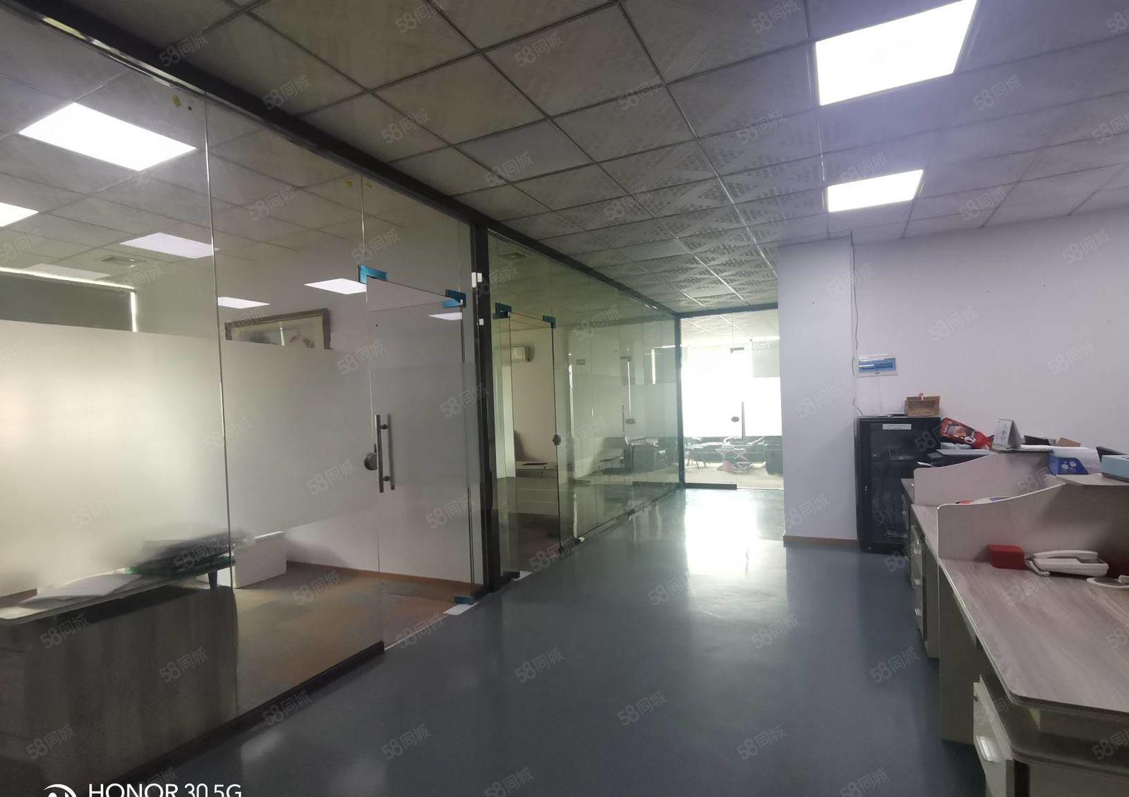 观澜新田楼上700平方带装修厂房出租