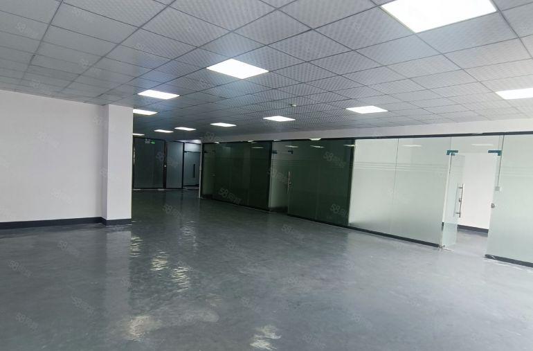 龙华油松精装修厂房412平出租 带办公室 拎包入住