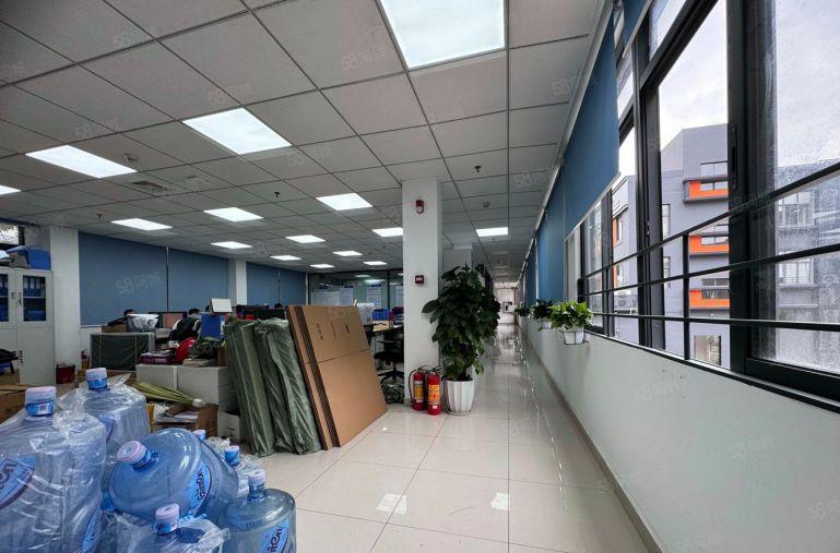 100起龙华上芬地铁口独门独院888平精装修办公室厂房出租