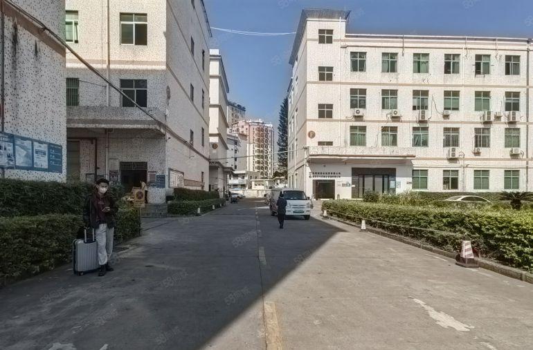 龙华清湖地铁站原房东红本精装修厂房出租500平仓库出租可分租