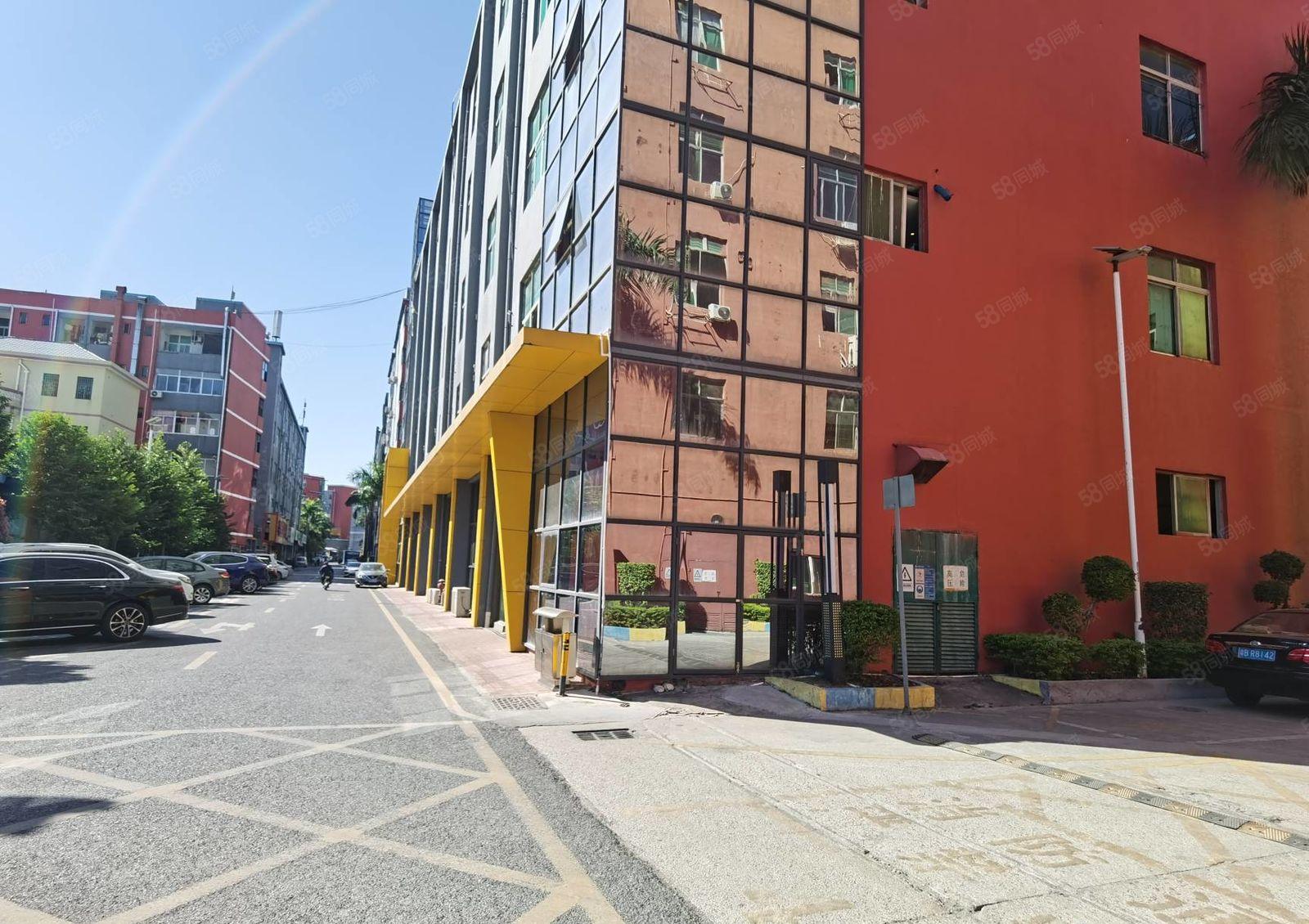 观澜楼上水电齐全1000平厂房出租多层大小可分形象好管理有序