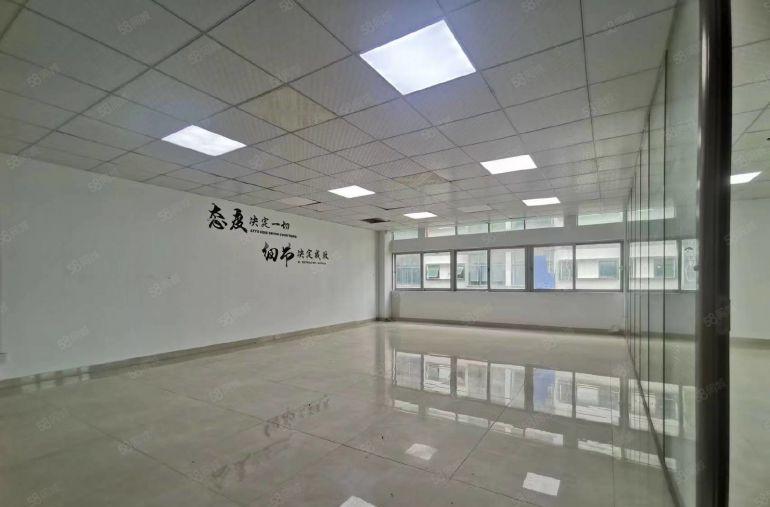 龙华大浪南路厂房290平，3加1玻璃隔间