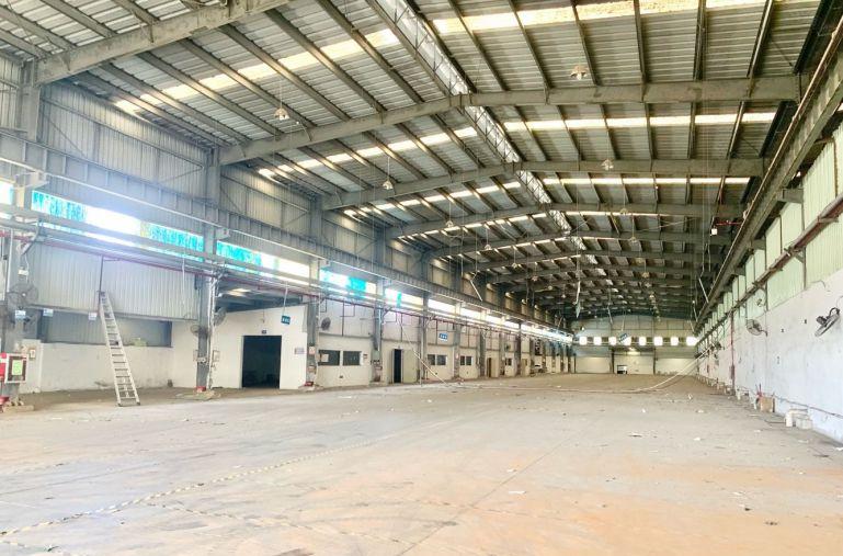 龙华工业区单一层钢构4600平滴水12米电商物流仓库厂房出租