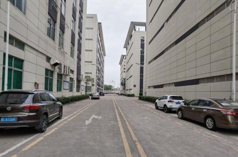 观澜新出原房东独院5000平厂房仓库出租分租能办环评交通方便