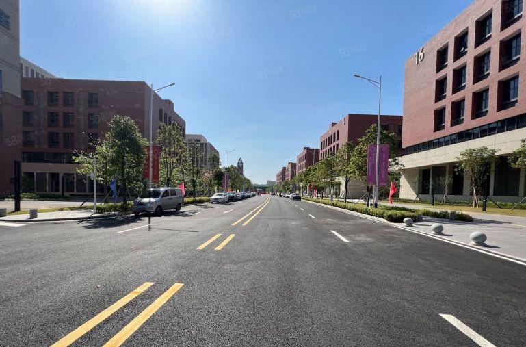 24块一平500平起分，龙华观澜章阁新建红本科技园20万平