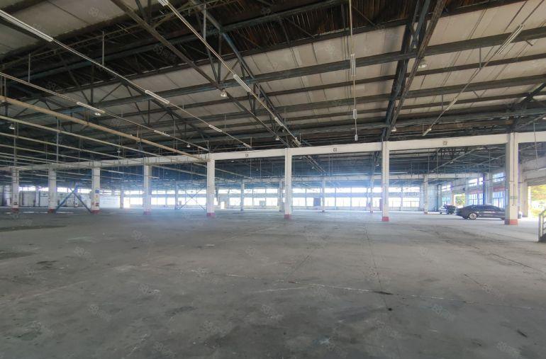 200平起分龙华民治万众城独院钢构厂房出租10000平空地大