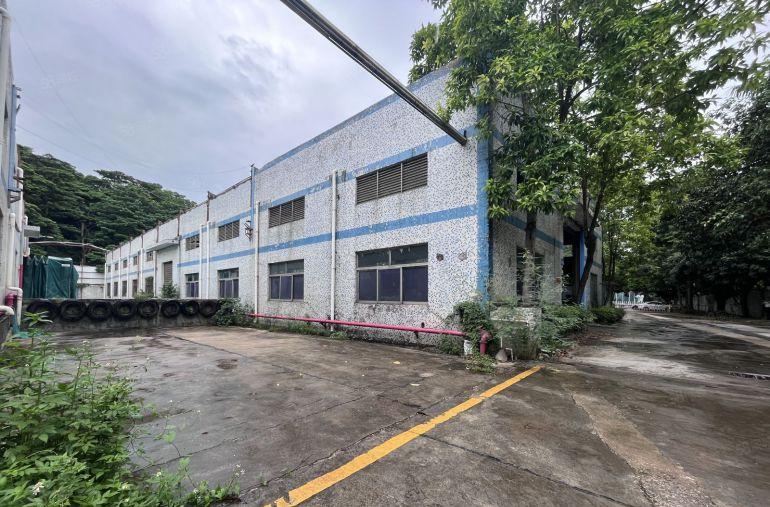 观澜地铁口原房东单一层独院12000平，一楼仓库电商精装修