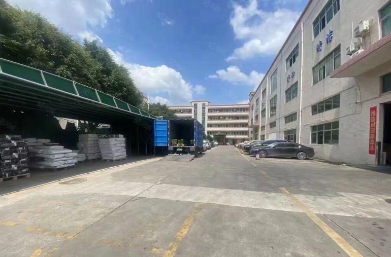 观澜原房东新出二楼2200平方带装修厂房仓库出租形象好空地大