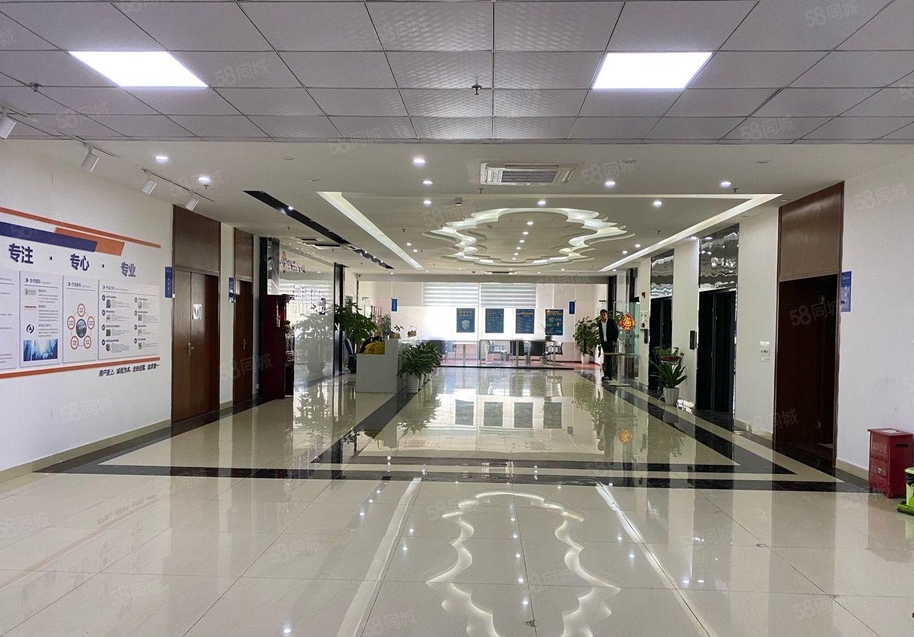 观澜樟坑径3000平方精装修一楼二楼仓库红本厂房出租 可分租