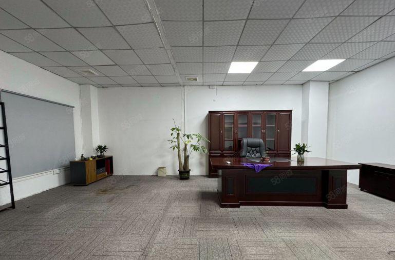 龙华厂房出租大浪商业中心 原房东直租 300起分 精装修厂房