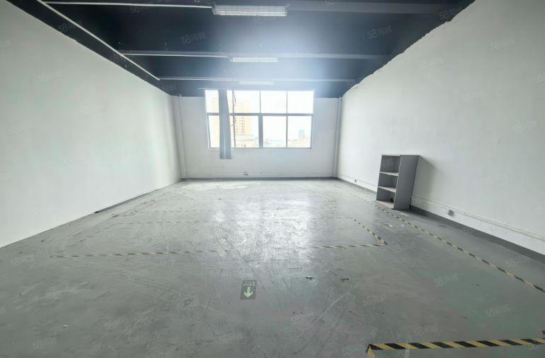 龙华大浪红本厂房1500一层建筑面积出租水电齐全