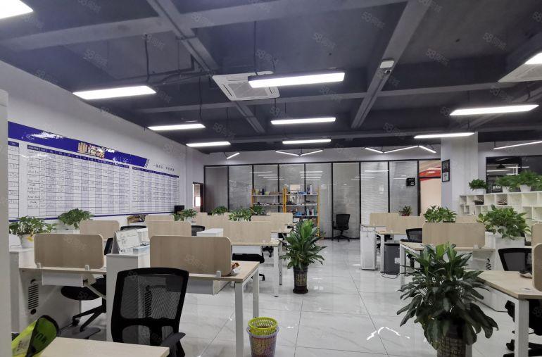 大浪商业中心1000平厂房精装修，办公电商，研发