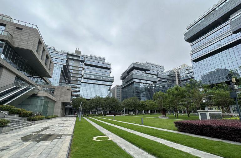 免租半年补贴后8元起36万平产业园500起分厂房出租仓库一楼