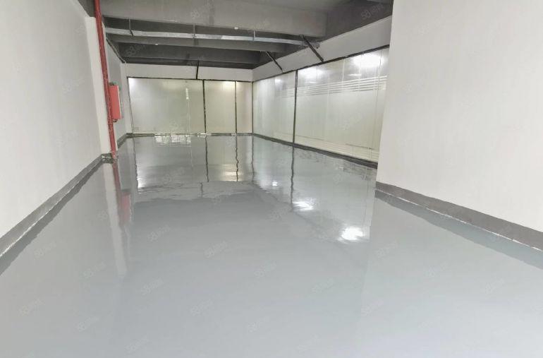 龙华大浪新百丽小面积厂房出租，280平新装修，货梯口