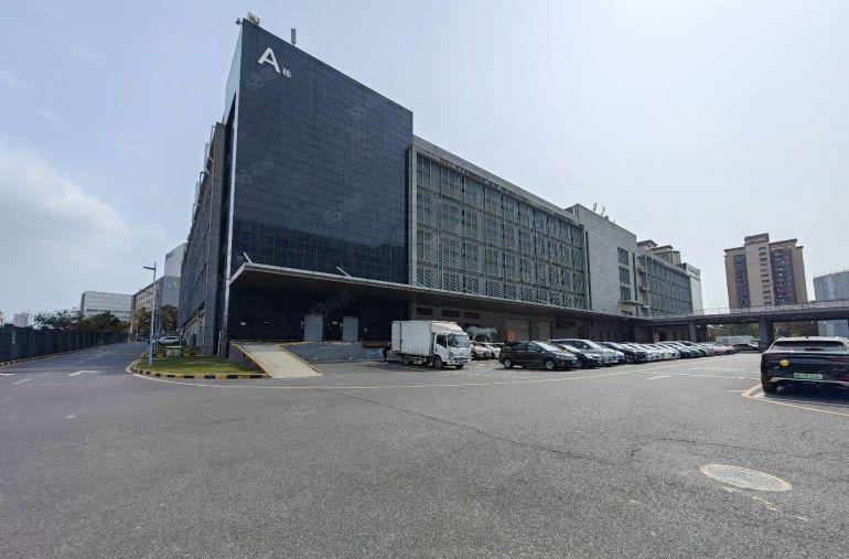 一手房东！龙华大浪工业区新空出整栋2万平方红本厂房仓库出租