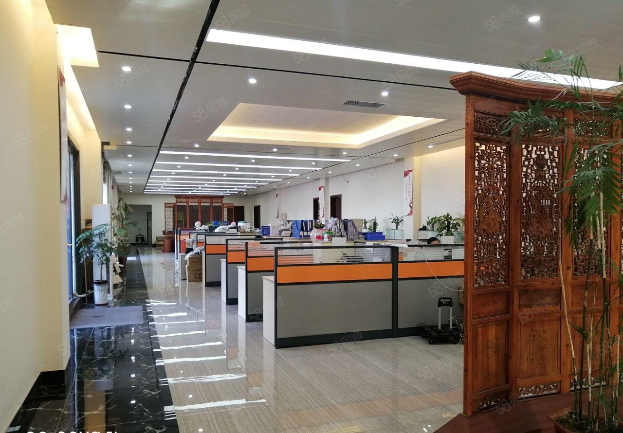 龙华大浪商业中心新出楼上精装修1500平方米标准厂房出租