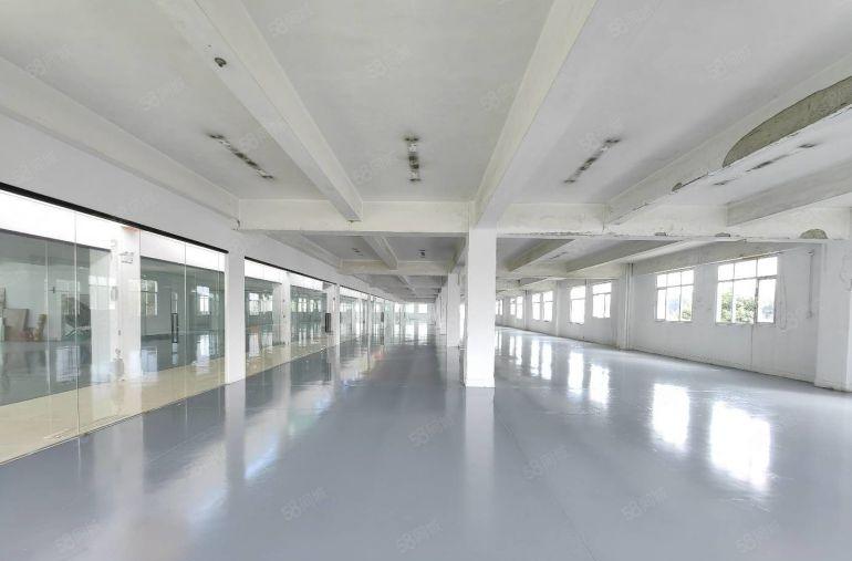 龙华清湖全新地坪漆3000平红本厂房仓库出租 500平起租