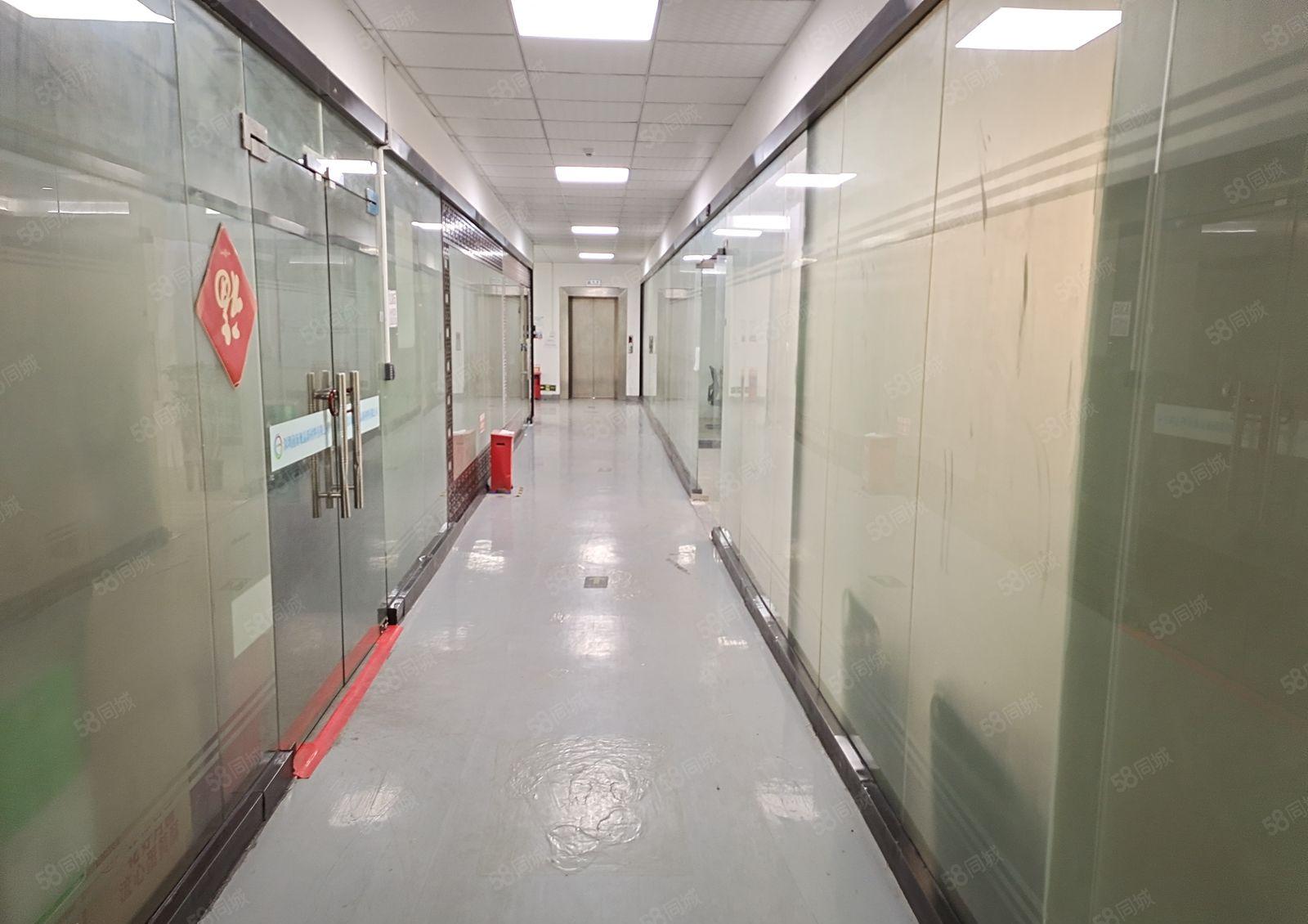 龙华天虹，精装修260平厂房，办公室出租（内部装修图）