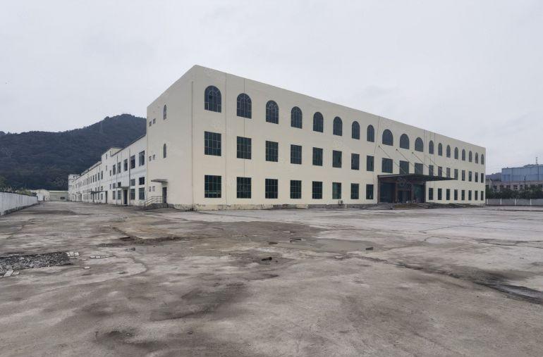 清溪物流仓库出租5万平有卸货平台消防喷淋，5吨货梯，双高速口