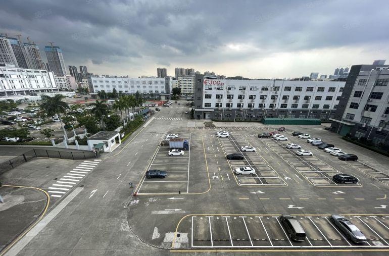 龙华大浪原房东红本3000平低价厂房仓库出租1000平起分