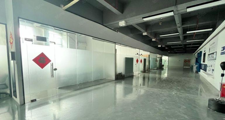 龙华大浪650平地铁精装修无尘车间厂房仓库写字楼空地低价出租