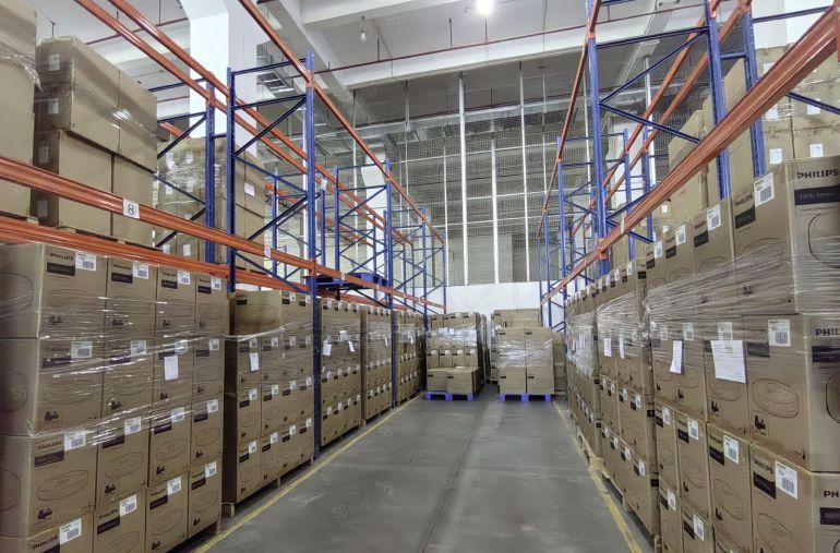 龙华观澜梅观高速路口原房东红本厂房出租2万平带卸货平台空地大