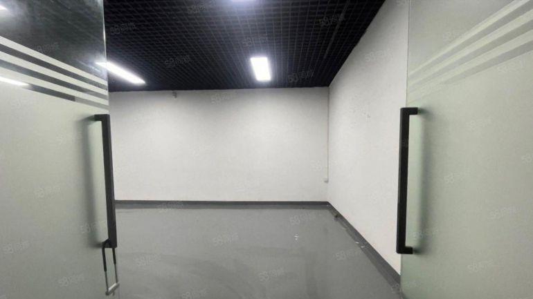 龙华地铁口附近500平精装修厂房低价出租 大小面积可分组