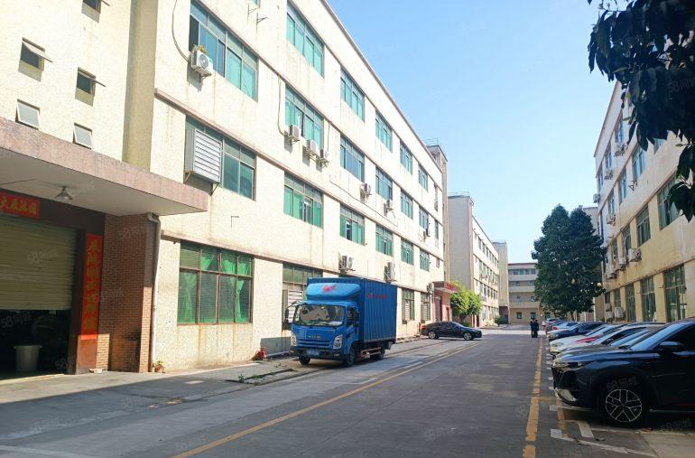 可分租观澜原房东一楼二楼1380平精装修重工业厂房仓库出租